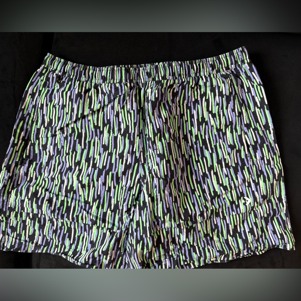 Converse Black and Green Patterned Shorts